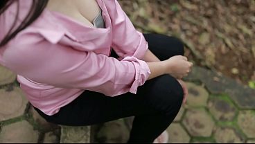 Hampir saja main di hutan , udah gak tahan pengen ngentot Bokep indo terbaru